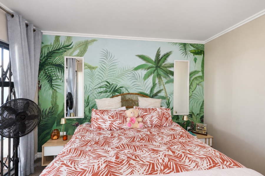To Let 2 Bedroom Property for Rent in Waves Edge Western Cape